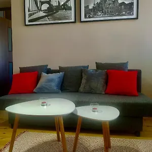 https://kredka-i-owek-apartment.hotelswroclaw.com
