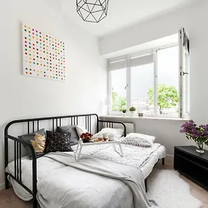 https://super-apart-chelmska-20-22.warsawhotelspoland.com